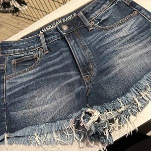 AMERICAN EAGLE SIZE 2